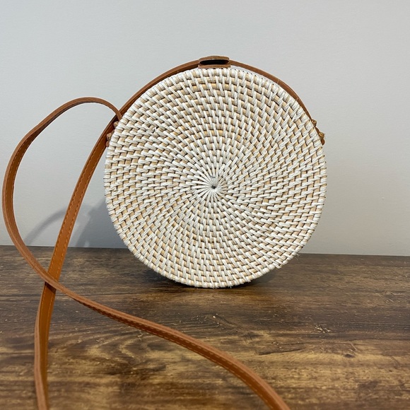 Round Rattan Crossbody - Picture 1 of 3